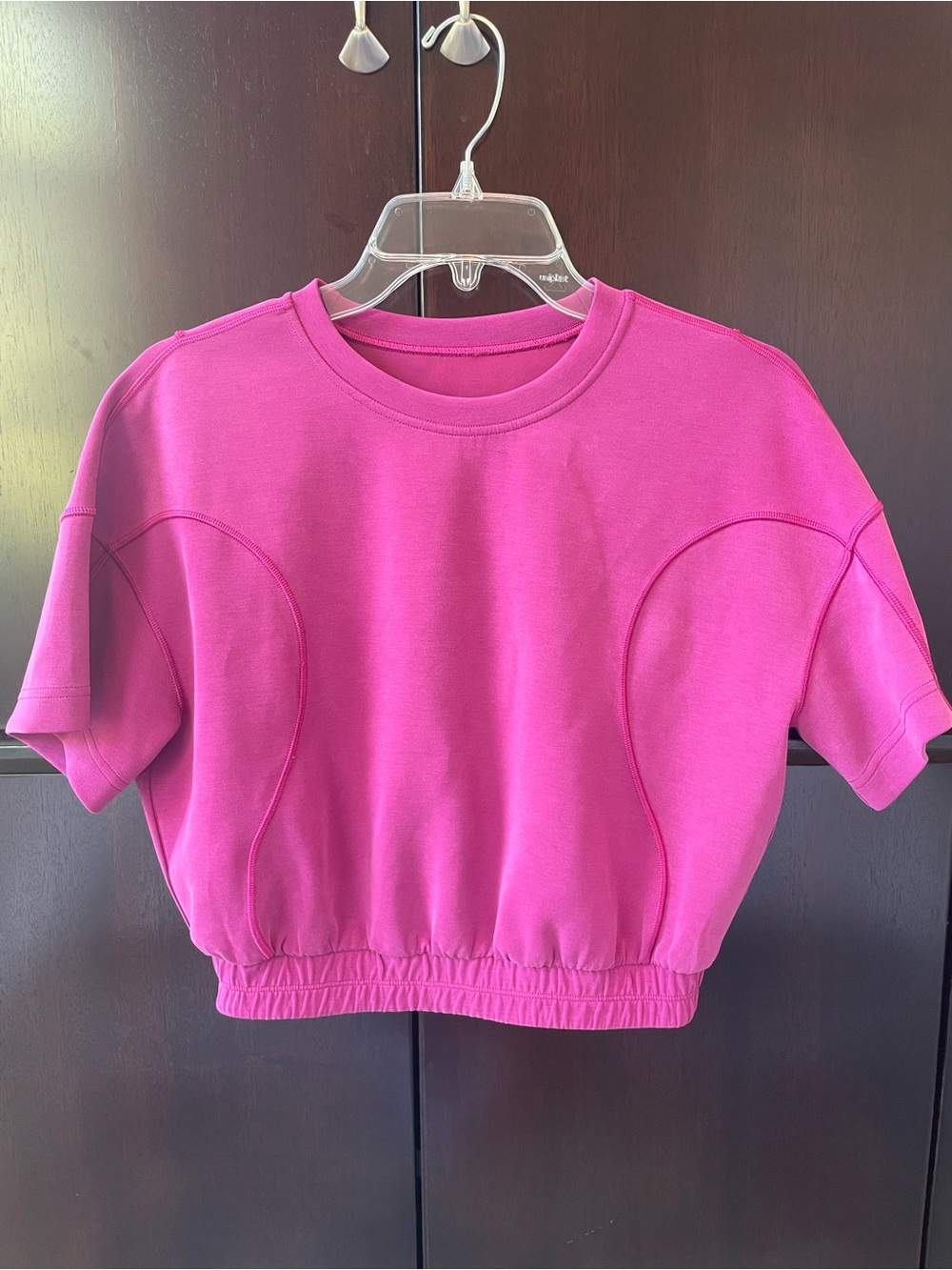 Lululemon Women's Softstreme Gathered Shirt Crop Sweatshirt - Magenta